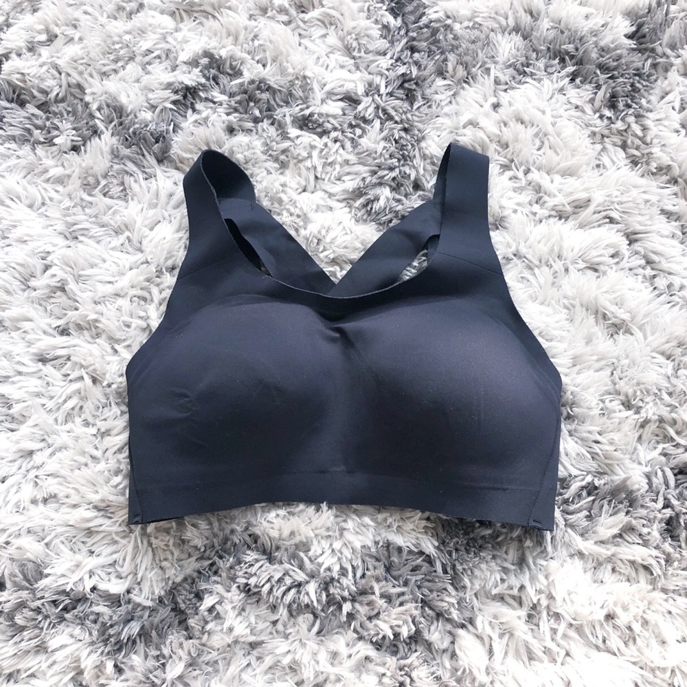 Lululemon enlite bra size:32C💕